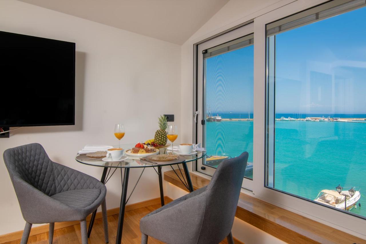 Minimal Loft With Sea View Over Zakynthos Harbor! Kültér fotó